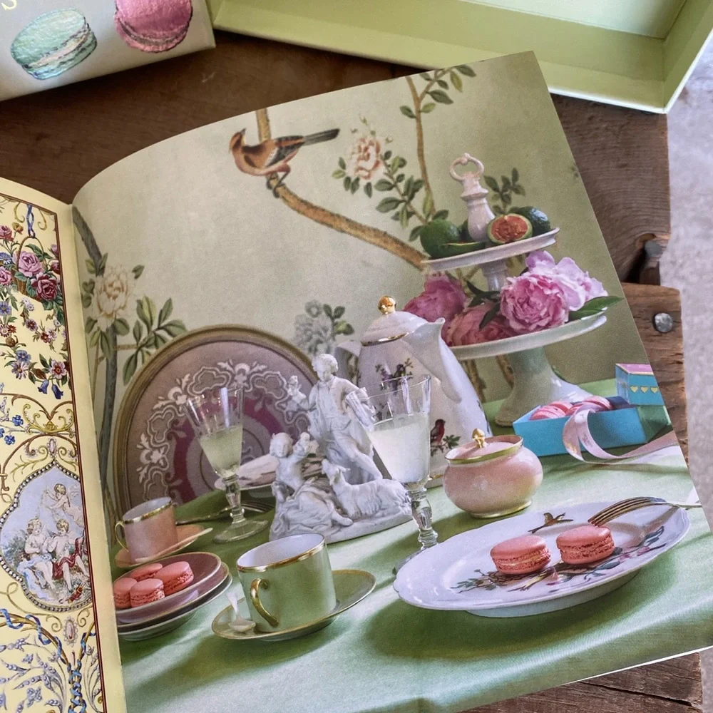 Ladure’e Madison Fonde’e en 1862 Macarons Recipe Book Chene